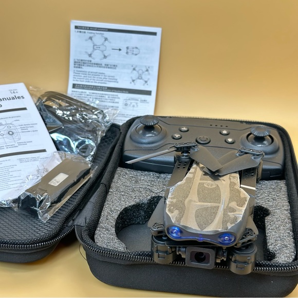 E99 Drone With Camera, Foldable RC Drone, Remote Control Drone Toys - Picture 14 of 16